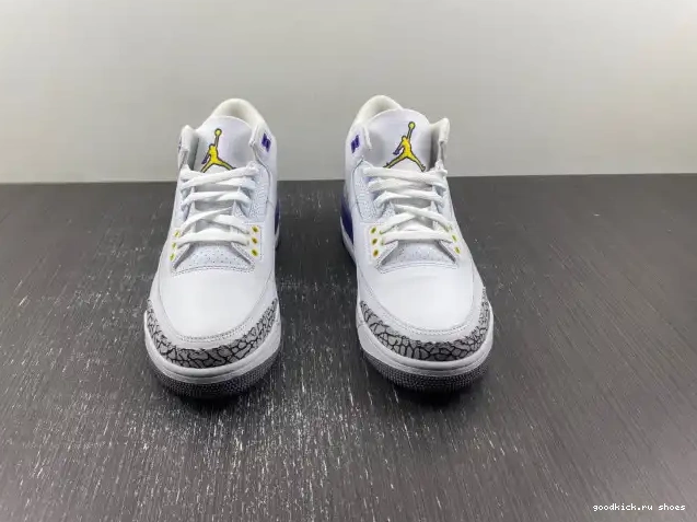 PE Bryant Jordan 869802-907 Retro Kobe 3 0511